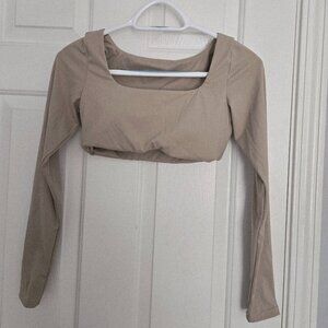 Tan very cropped top with padding